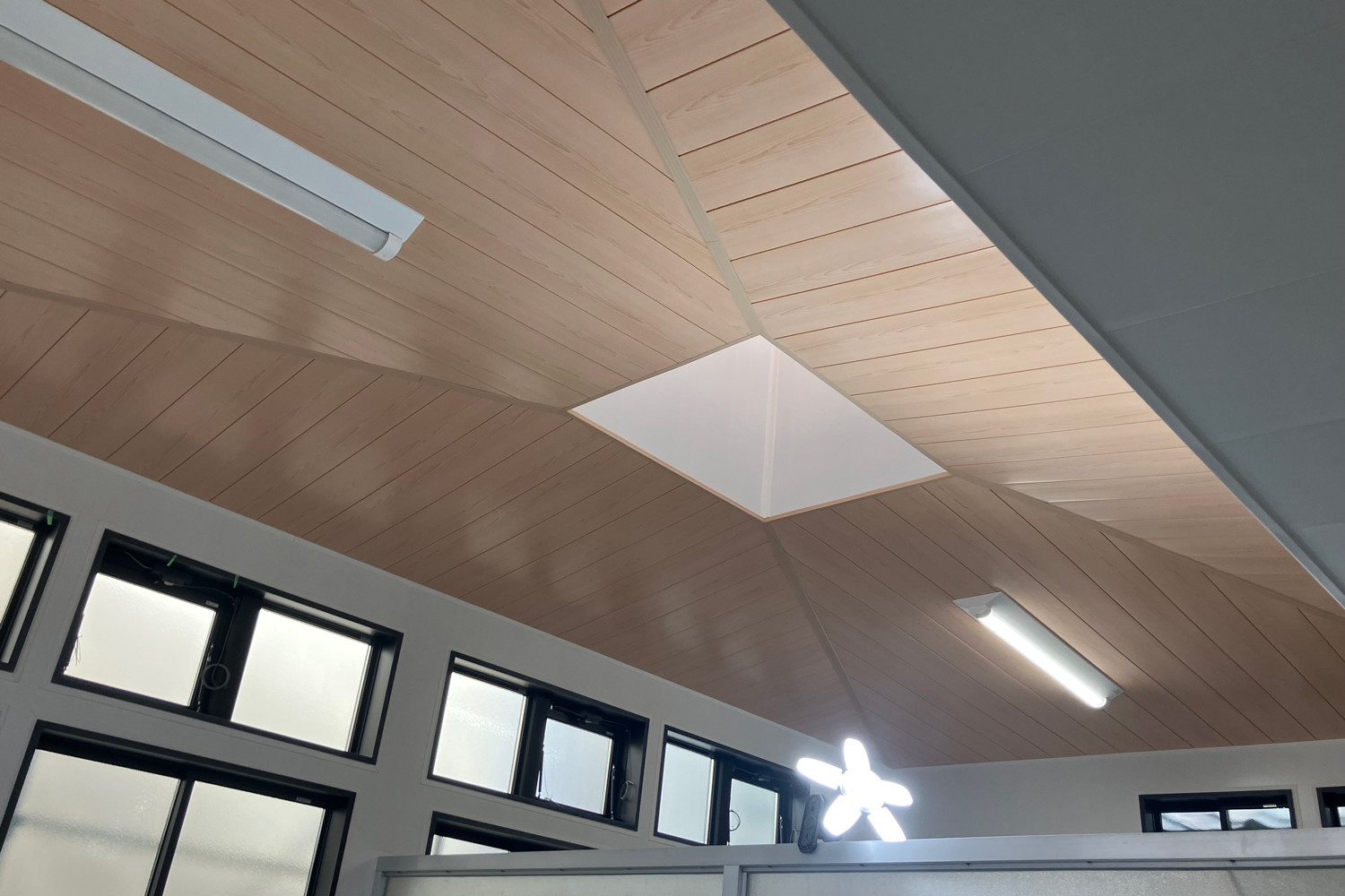 公衆浴場松の湯様　リニューアルオープン間近