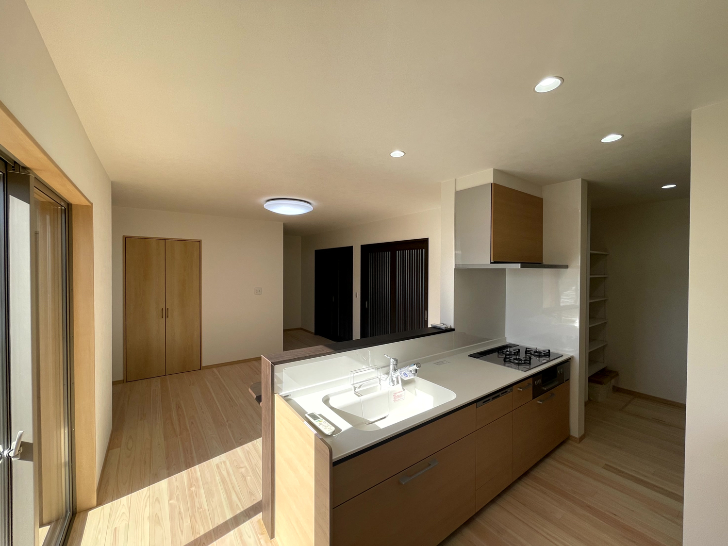 店舗併用住宅を住宅へフルリフォーム