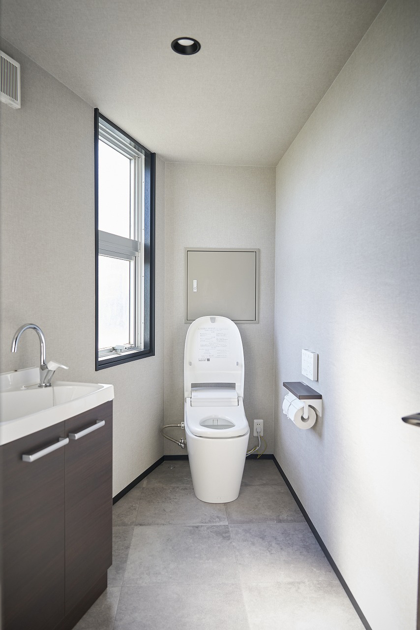 インナーガレージ付きオフィスビルリノベ