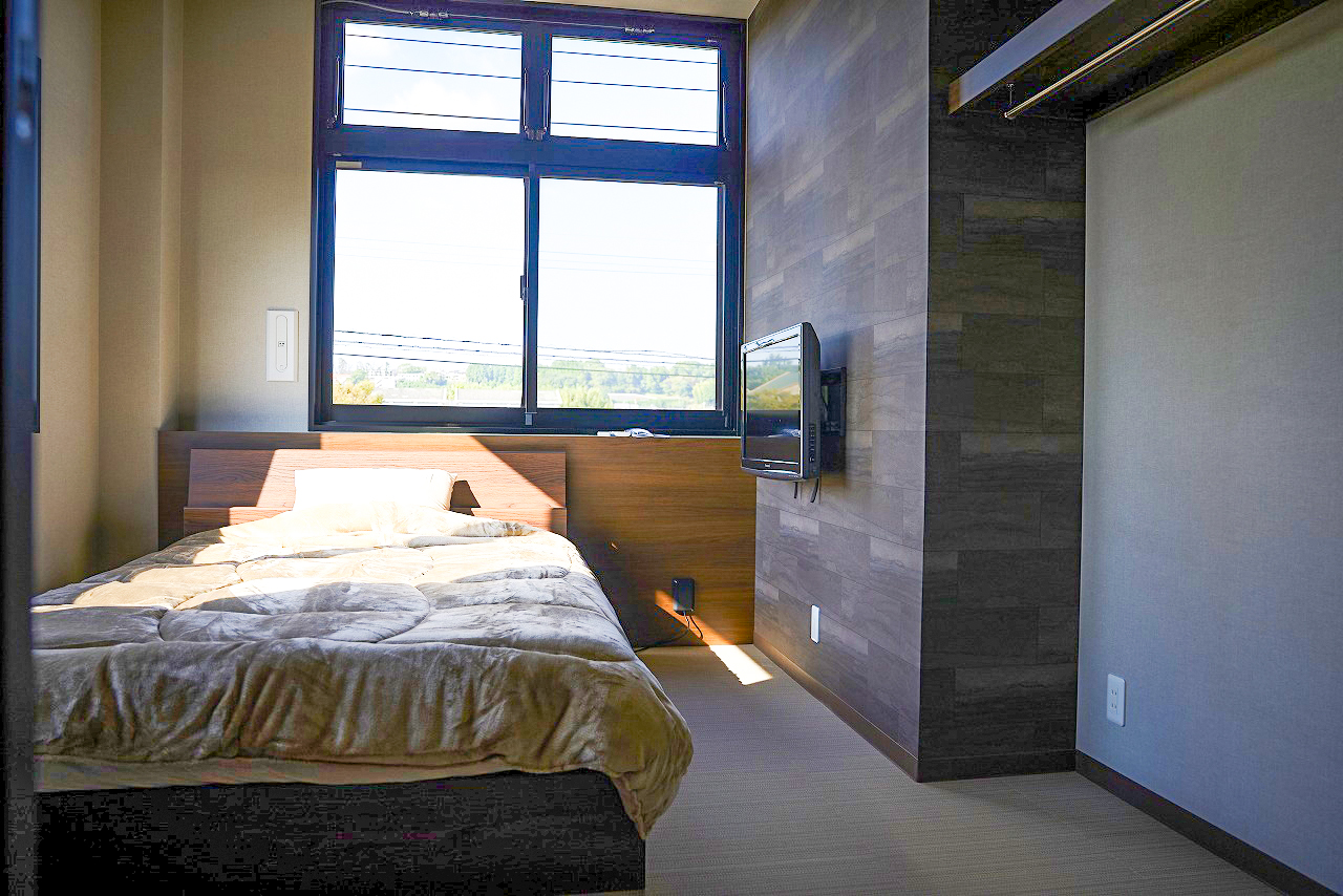 インナーガレージ付きオフィスビルリノベ