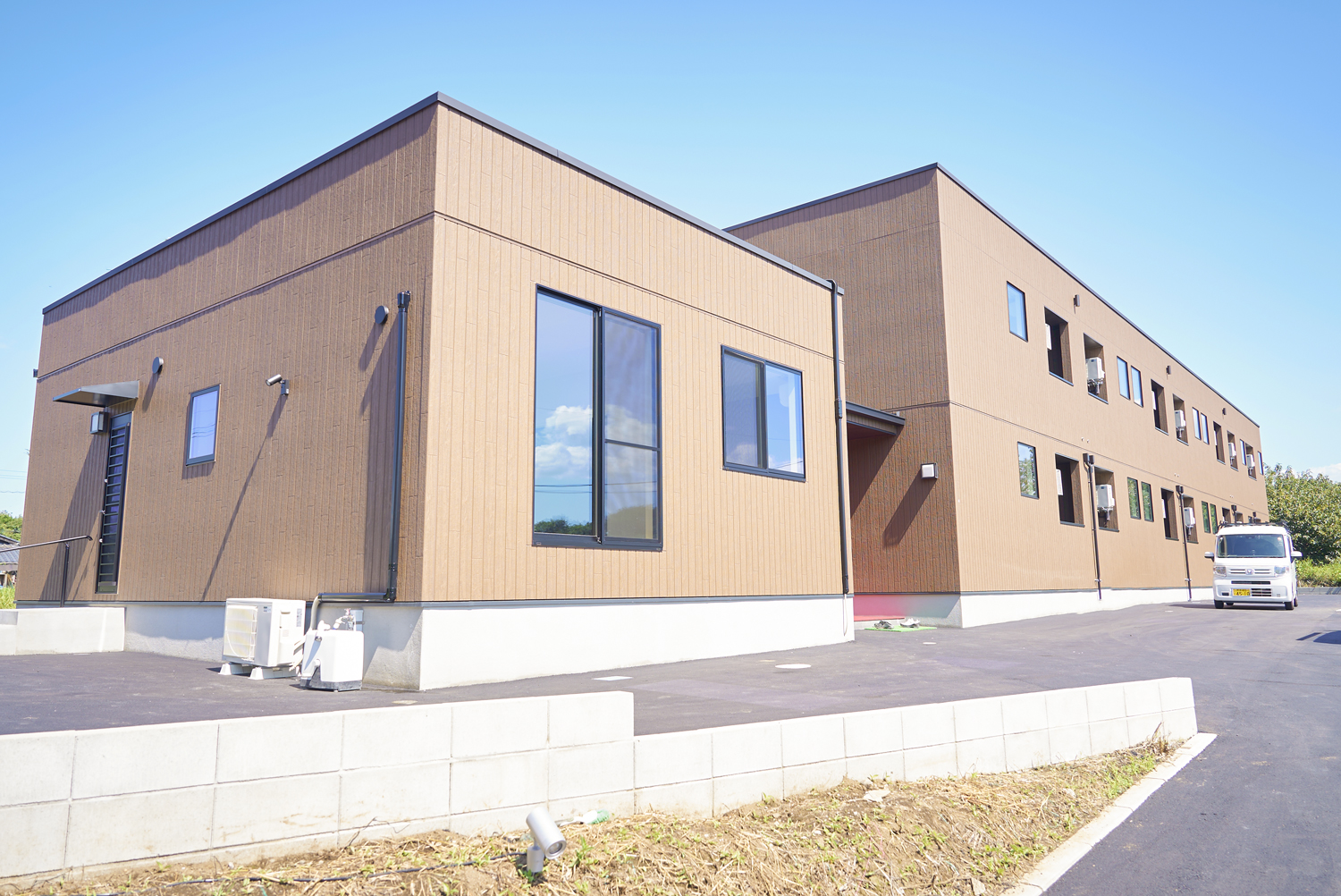 進化系木造アパート「エルファス」の職員寮